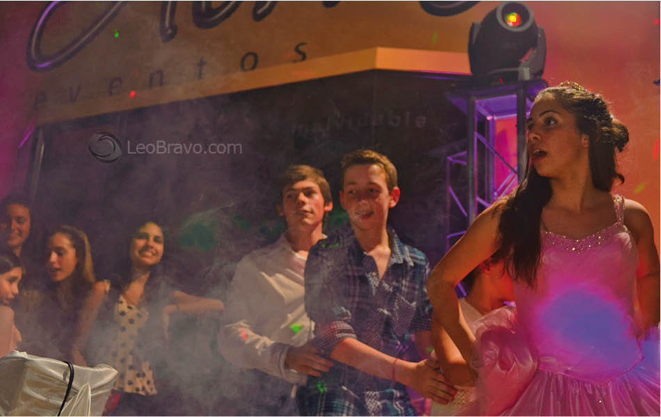 Leo Bravo_Fiesta_Salon_Boulevard_San_Lorenzo_Rosario_Fotografo de Quince_santa fe_argentina_Sol 010