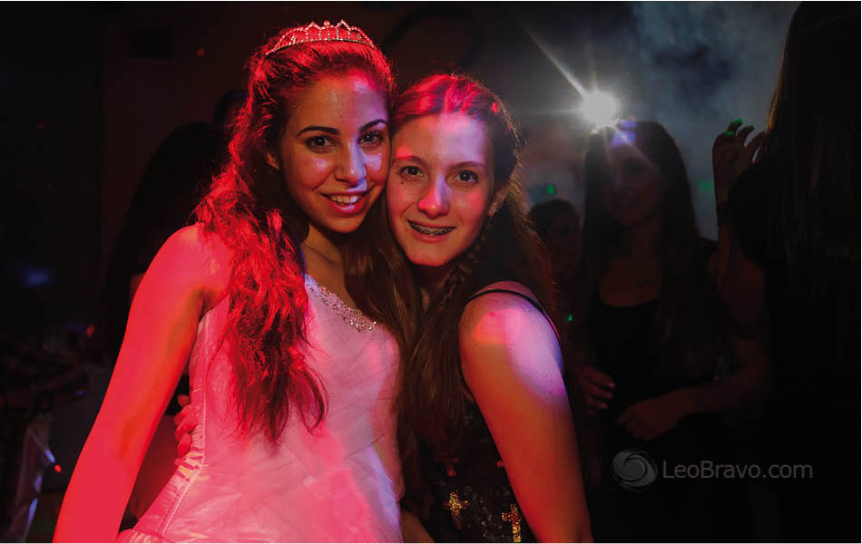 Leo Bravo_Fiesta_Salon_Boulevard_San_Lorenzo_Rosario_Fotografo de Quince_santa fe_argentina_Sol 012